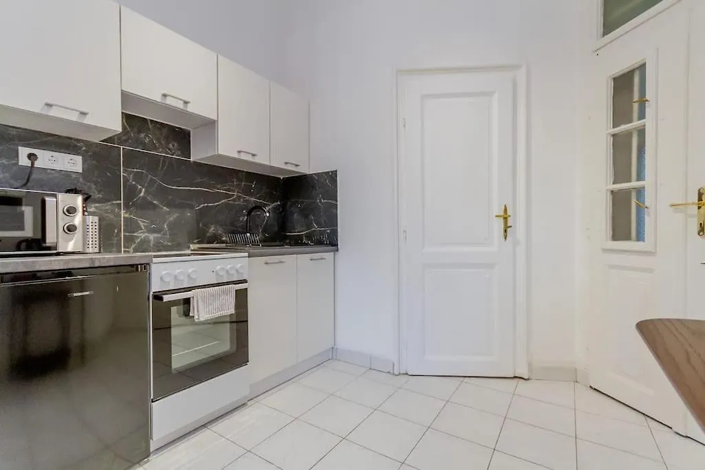 Apartamento Bright-Nest Downtown Terrace Nw Budapest Hungría